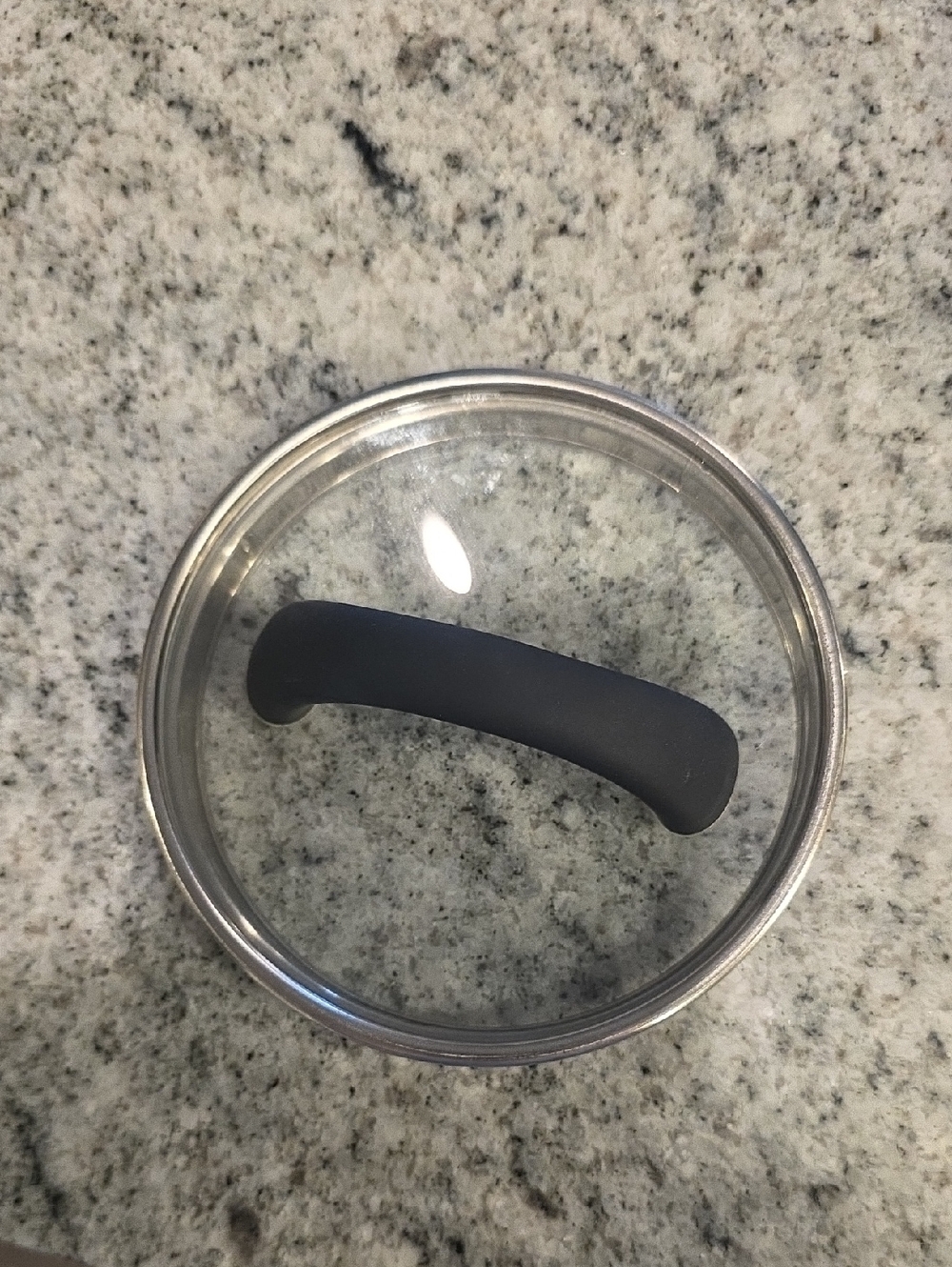 Classic Stainless Steel Whistling Kettle with Black Handle - Picture 8 of 9